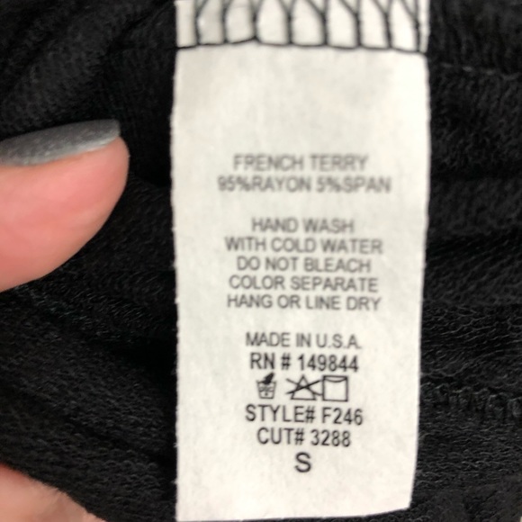 1 Small LEFT!! Grateful Graphic L/S French Terry T - Picture 7 of 8